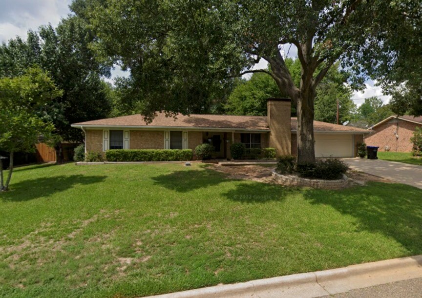 Foto principal - 1901 Miles Dr