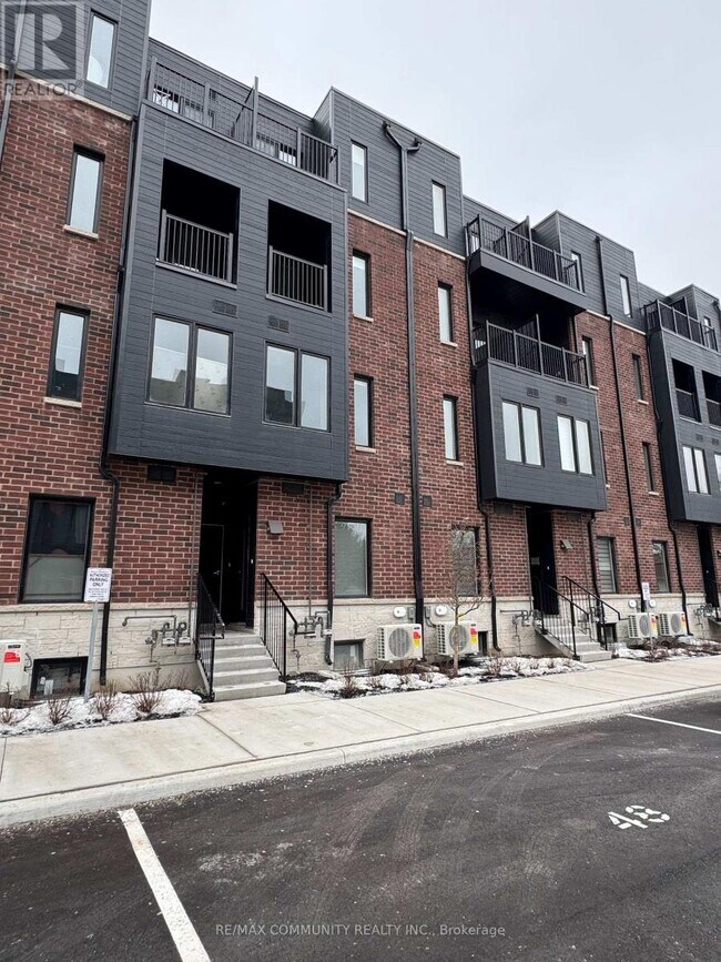 Building Photo - 30 Calamint Ln.