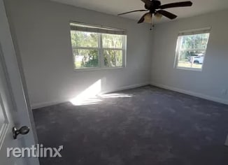 Building Photo - 3 br, 2 bath House - 5610 Heckscher Dr