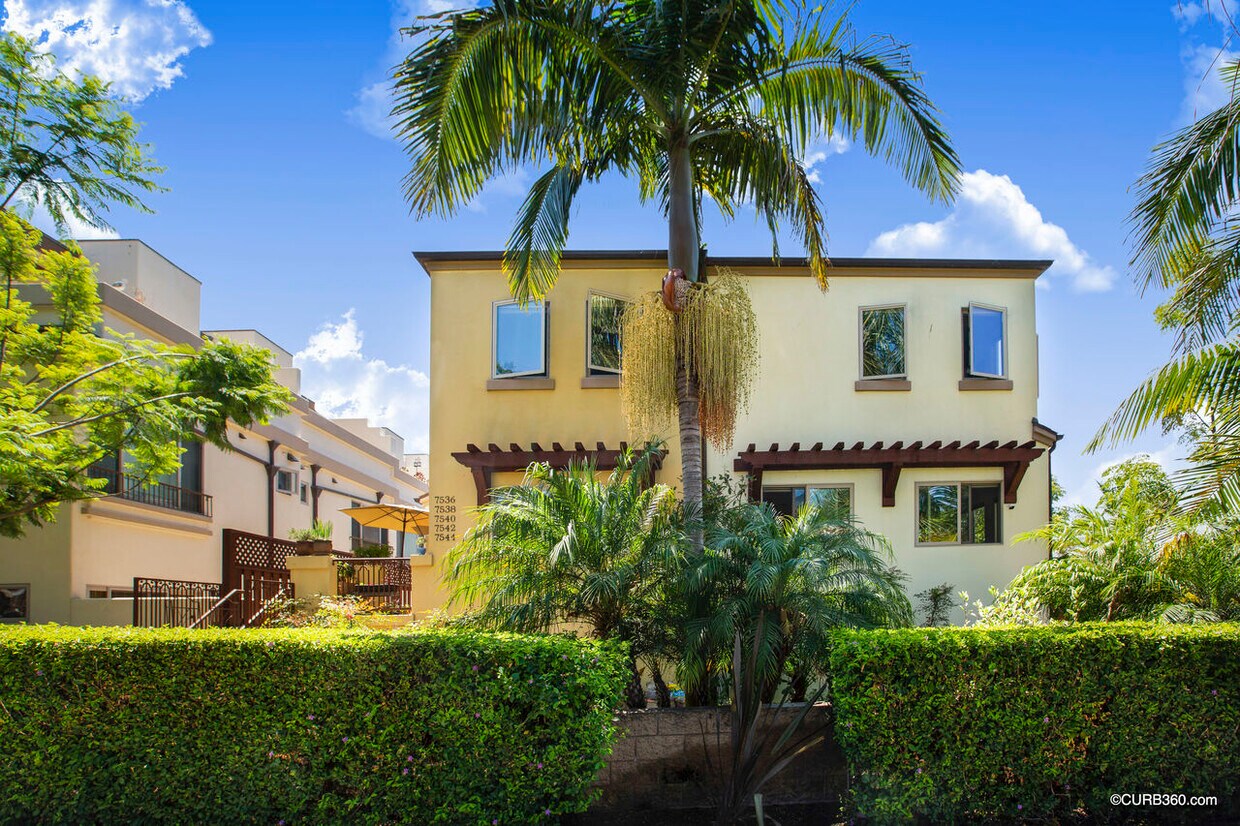 Foto principal - 7538 Draper Ave