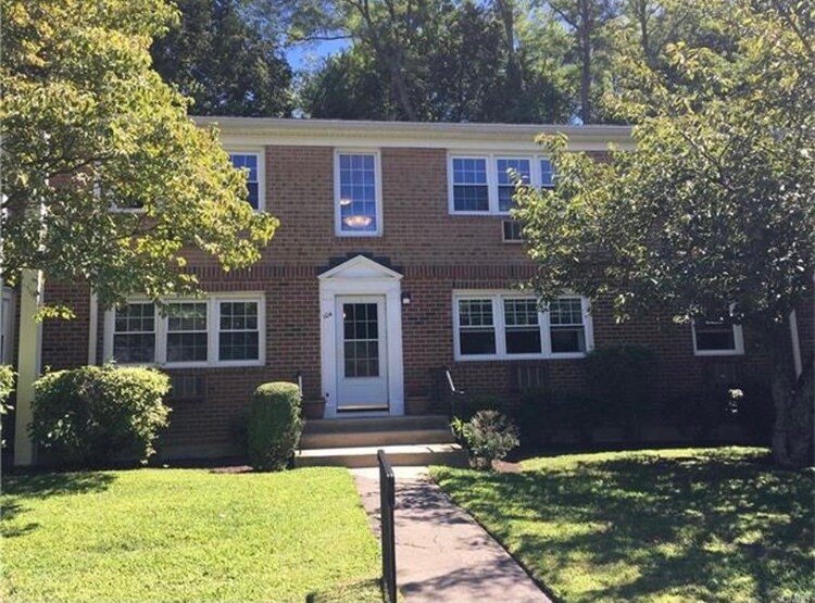 Front of bulding - 104 Katona Dr