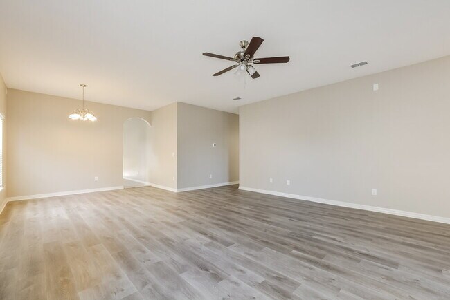 Building Photo - 440 Casa Marina Pl