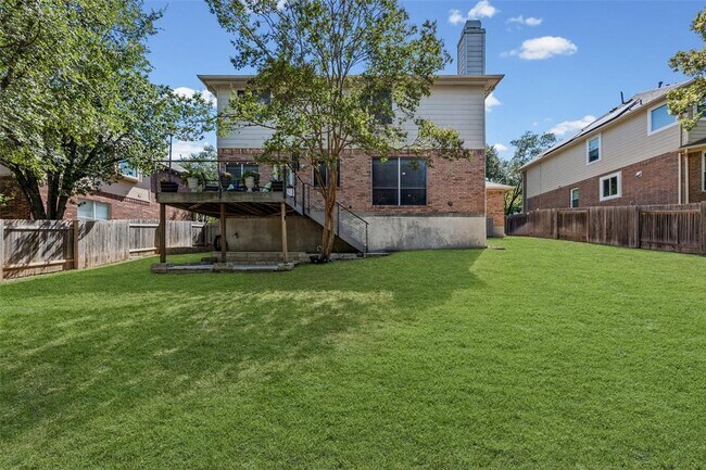 Building Photo - 13019 Scofield Farms Dr