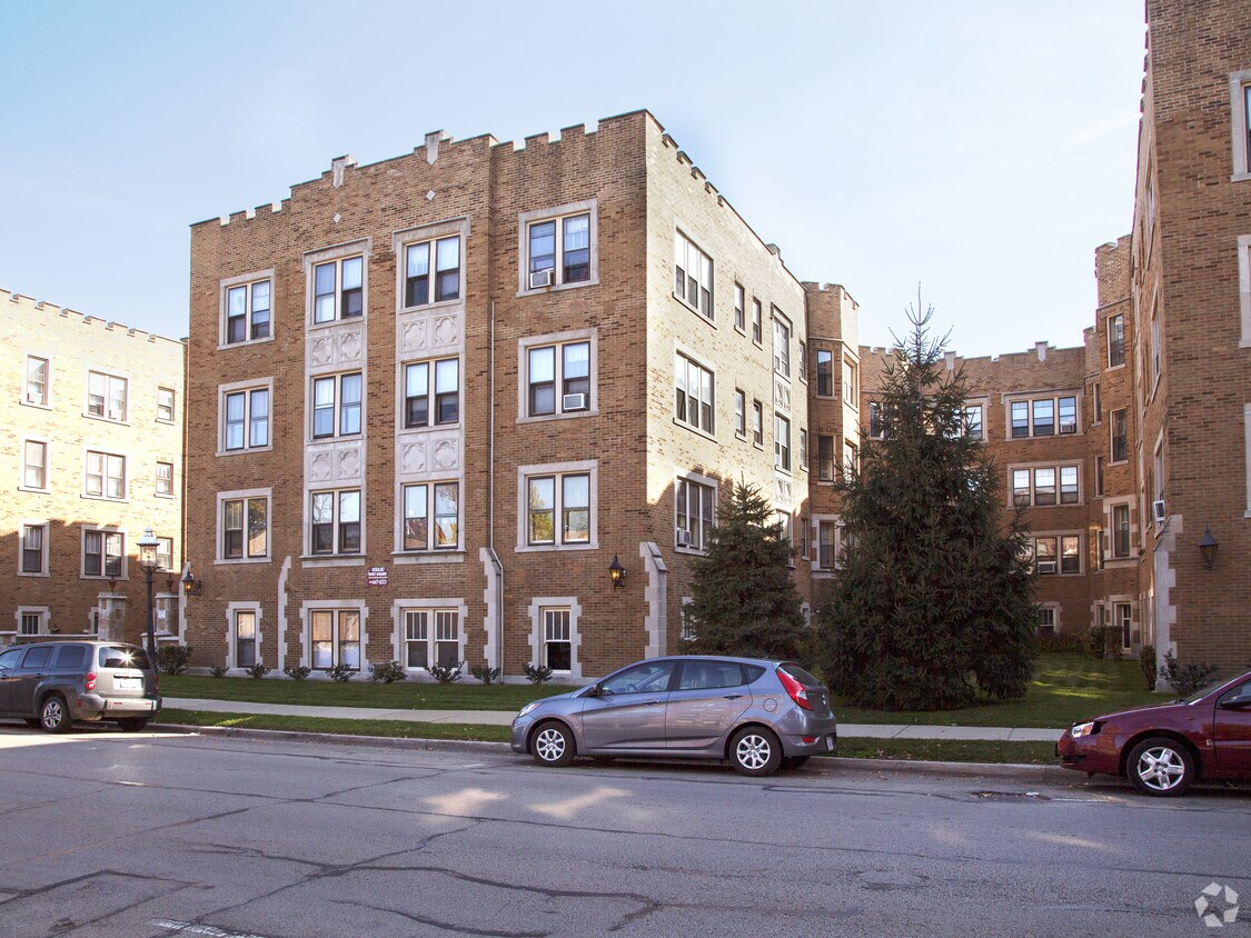 49 63 Forest Ave 49 63 Forest Ave