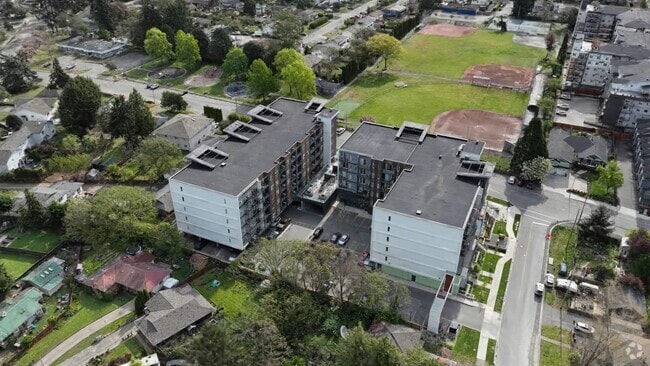  - Centennial Court Apartments