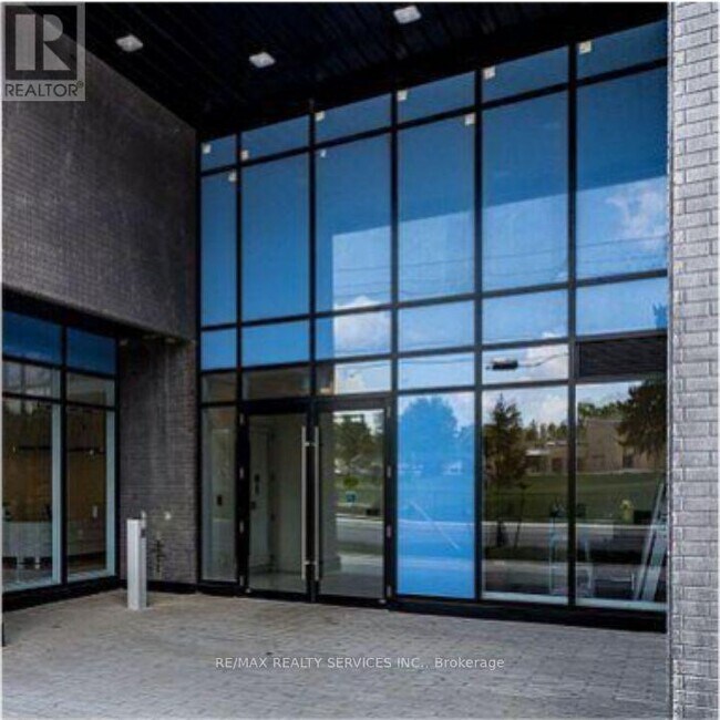 Photo du bâtiment - 128 King St N