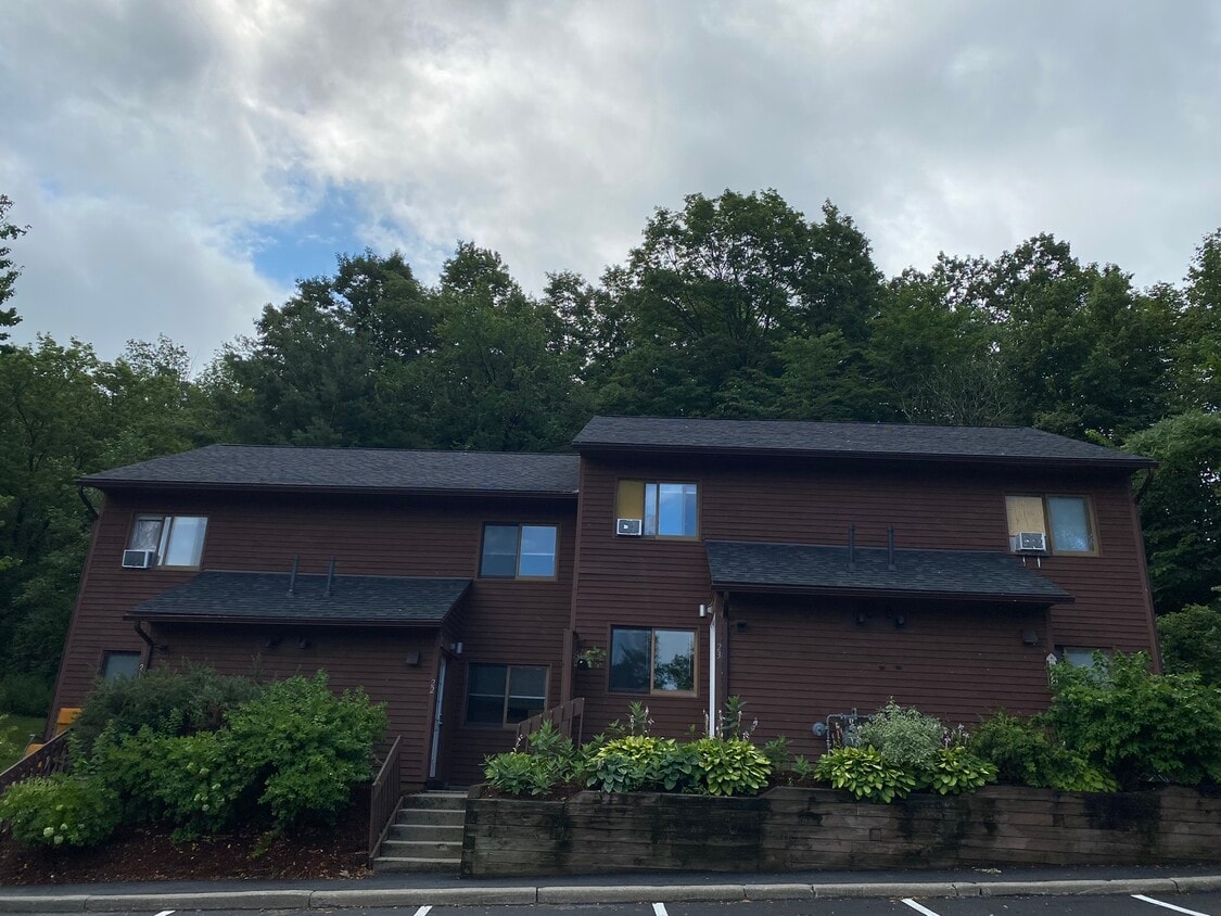 Photo - 143 Village Heights Rd (Hinesburg, VT)