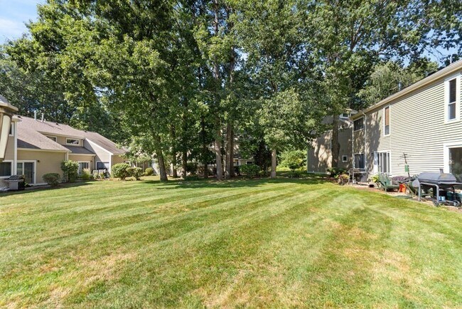 Building Photo - 302 Dongary Rd