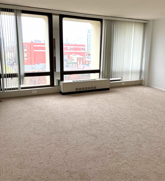 Sala de estar - 200 Locust St