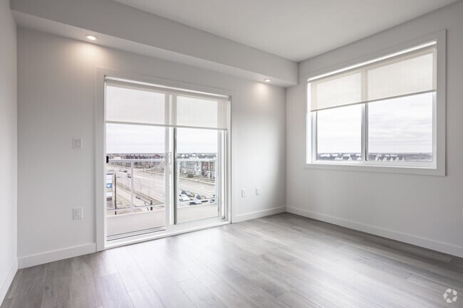 3 chambres, 2 salles de bain - 1034 pi2 - Salon - Heritage Flats