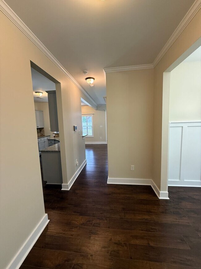 Foto del edificio - For Rent – 3 Bedroom, 2.5 Bath Home near M...