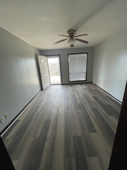 Building Photo - 119 Edgehill Dr