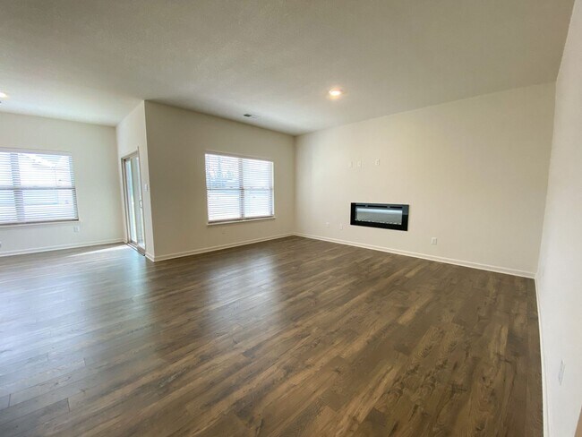 Foto del edificio - 3 bed, 2 bath in Oakland built in 2023