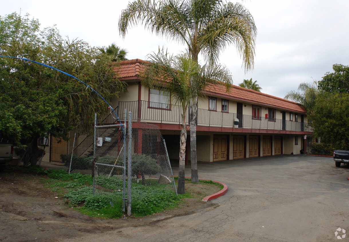 Primary Photo - 503 W California Ave
