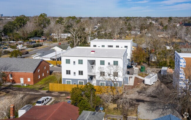 Aerial Photo - The Studio 17 Apartments