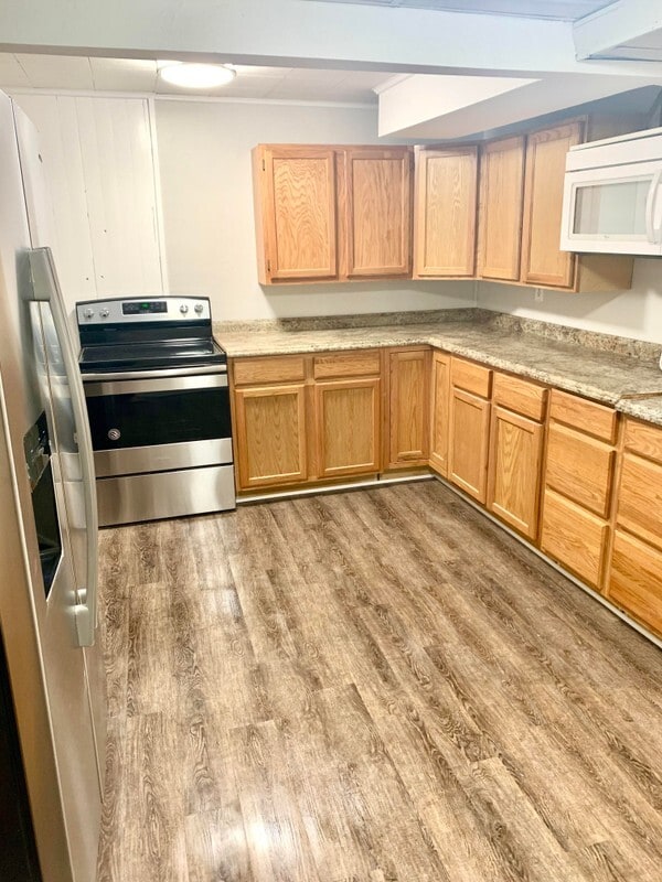 Building Photo - 2022 W Carefree Cir