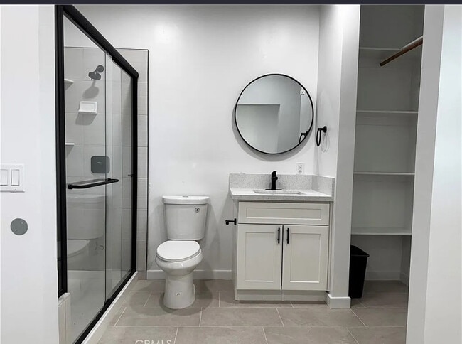 Building Photo - 123 Linda Vista Dr