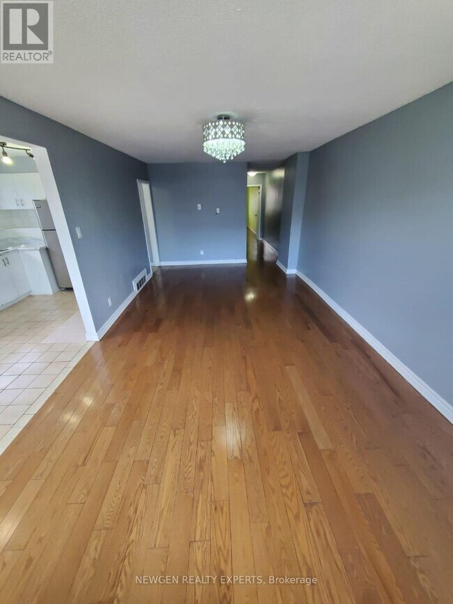 Building Photo - 25 Rushley Dr