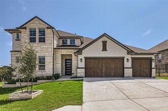 Building Photo - 704 Palamos Dr