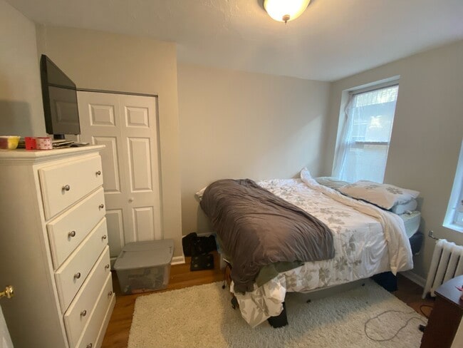 Building Photo - 2 Kilmarnock St