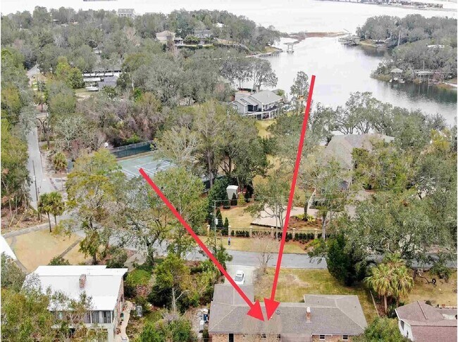 Building Photo - 21 Highpoint Dr
