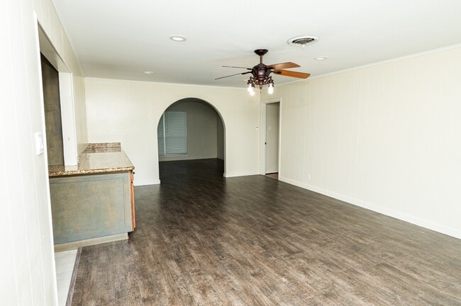 Building Photo - 5407 Rutherglenn Dr