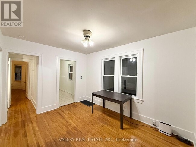 Building Photo - 1093 Howard Ave