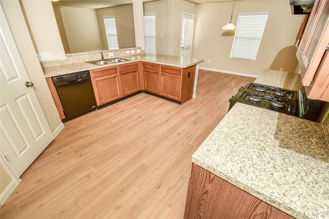 Building Photo - 2431 Peterborough Way
