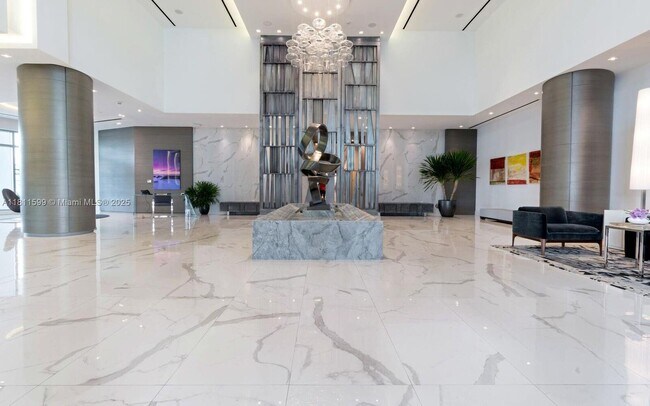 Foto del edificio - 17111 Biscayne Blvd