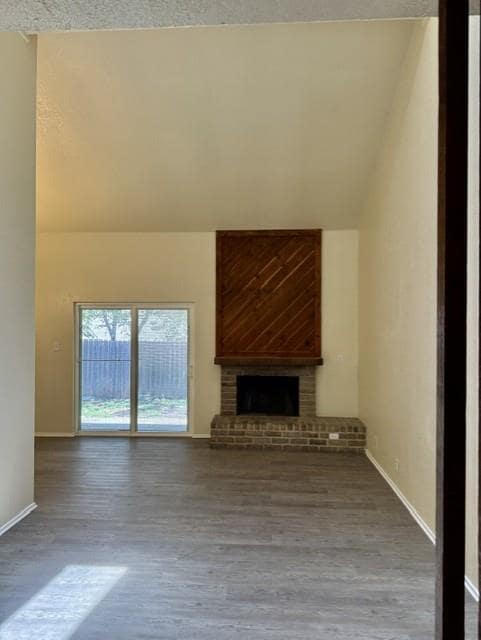Building Photo - 1500 Summer Creek Dr