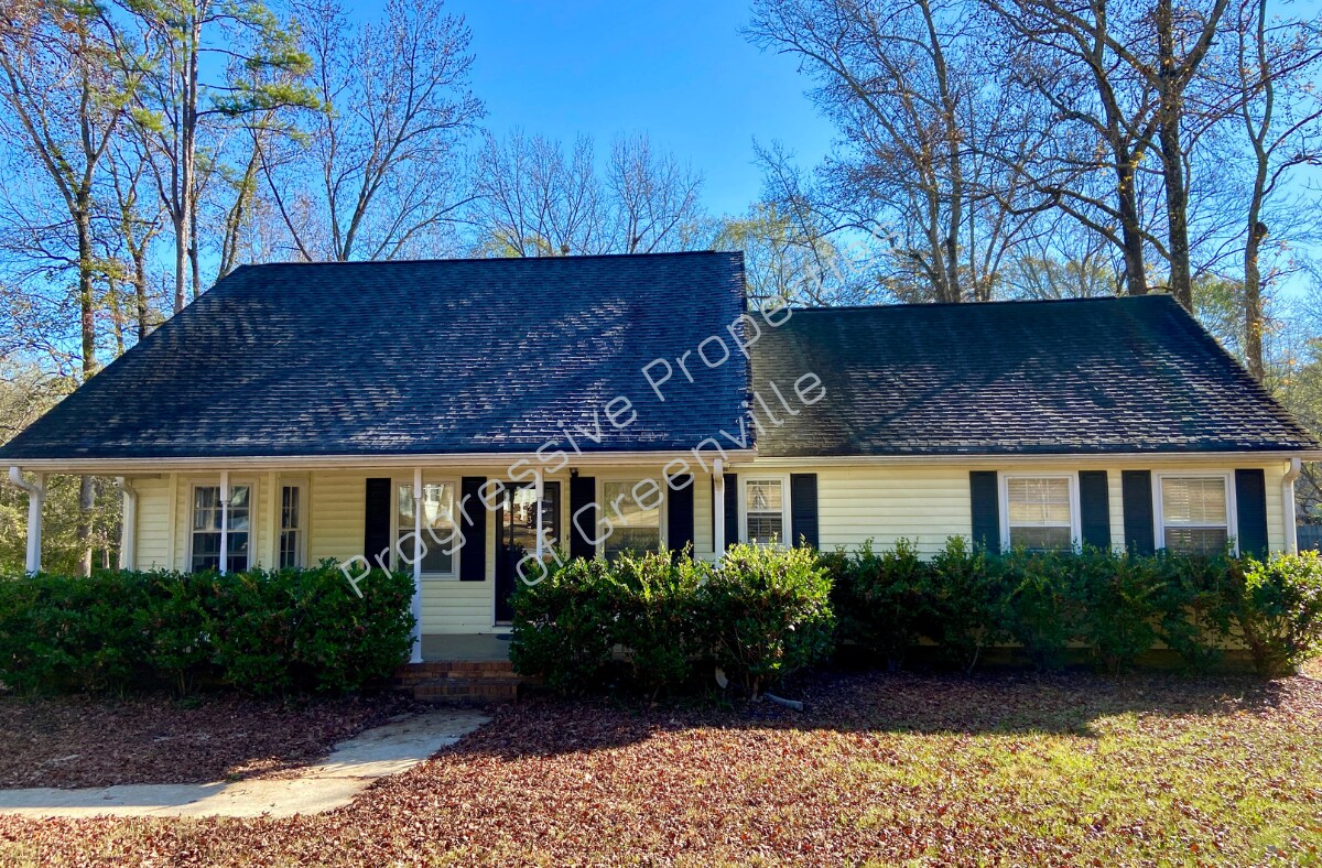 Primary Photo - 237 Enoree Cir