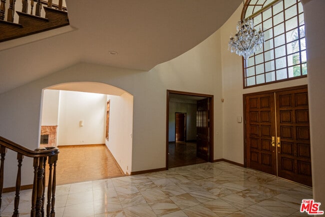 Building Photo - 2448 Jupiter Dr
