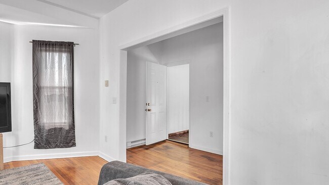 Foto del edificio - 1442 Main St