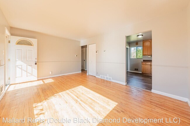 Foto del edificio - 3 br, 2 bath House - 10454 Grant Dr