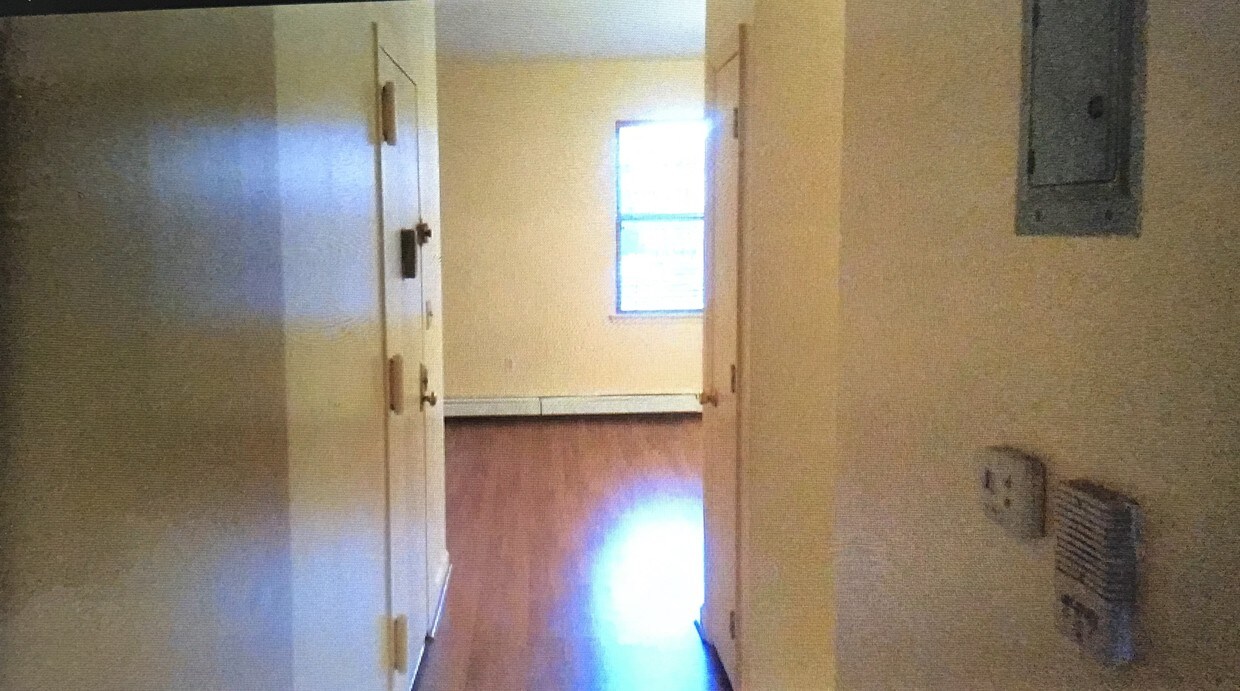 Primary Photo - 214 Mother Gaston Blvd