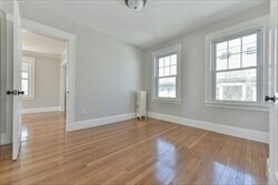 Foto del edificio - 27 Gilbert Rd