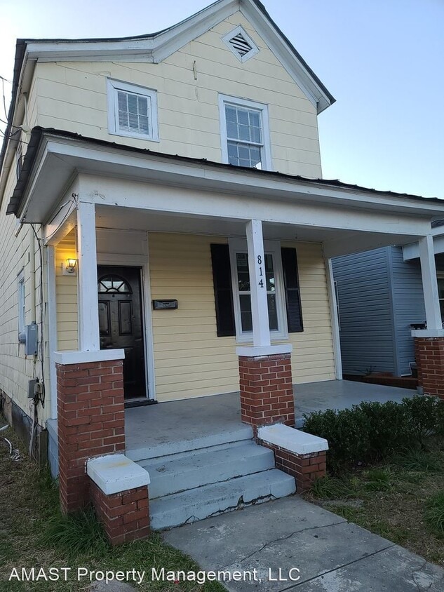 Primary Photo - 3 br, 2 bath House - 814 S. 8th St.
