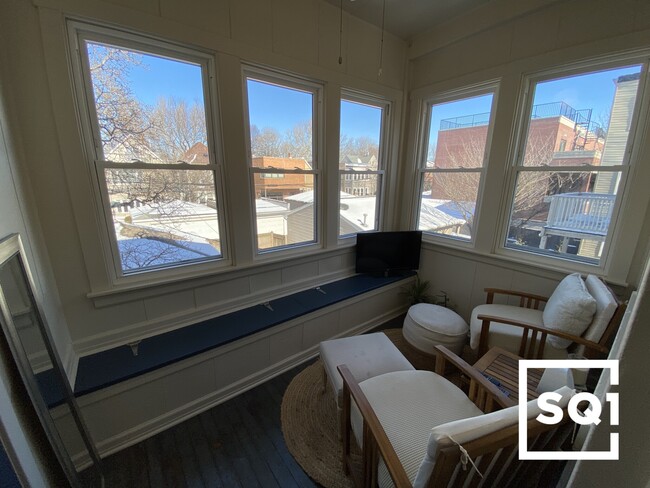 Back Patio off Kitchen - 1926 W Addison St