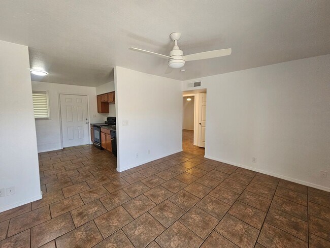 Foto del edificio - 3021 N 22nd St
