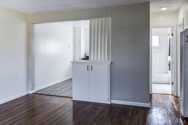 KITCHEN ENTRANCE - Marine Terrace