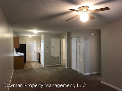 Building Photo - 220 Terrace Trace Ct