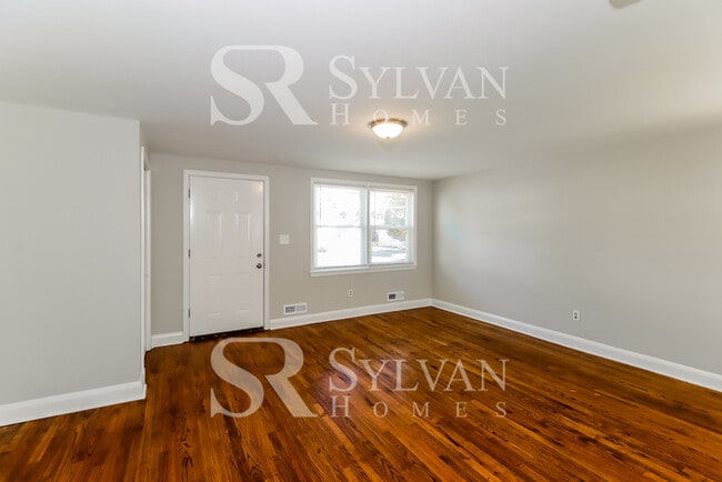 Building Photo - The Lifestyle You Deserve.