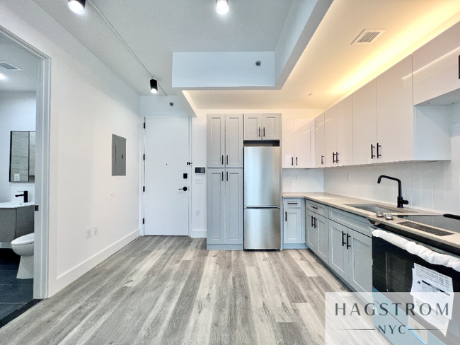 Foto del edificio - 3321 Glenwood Rd
