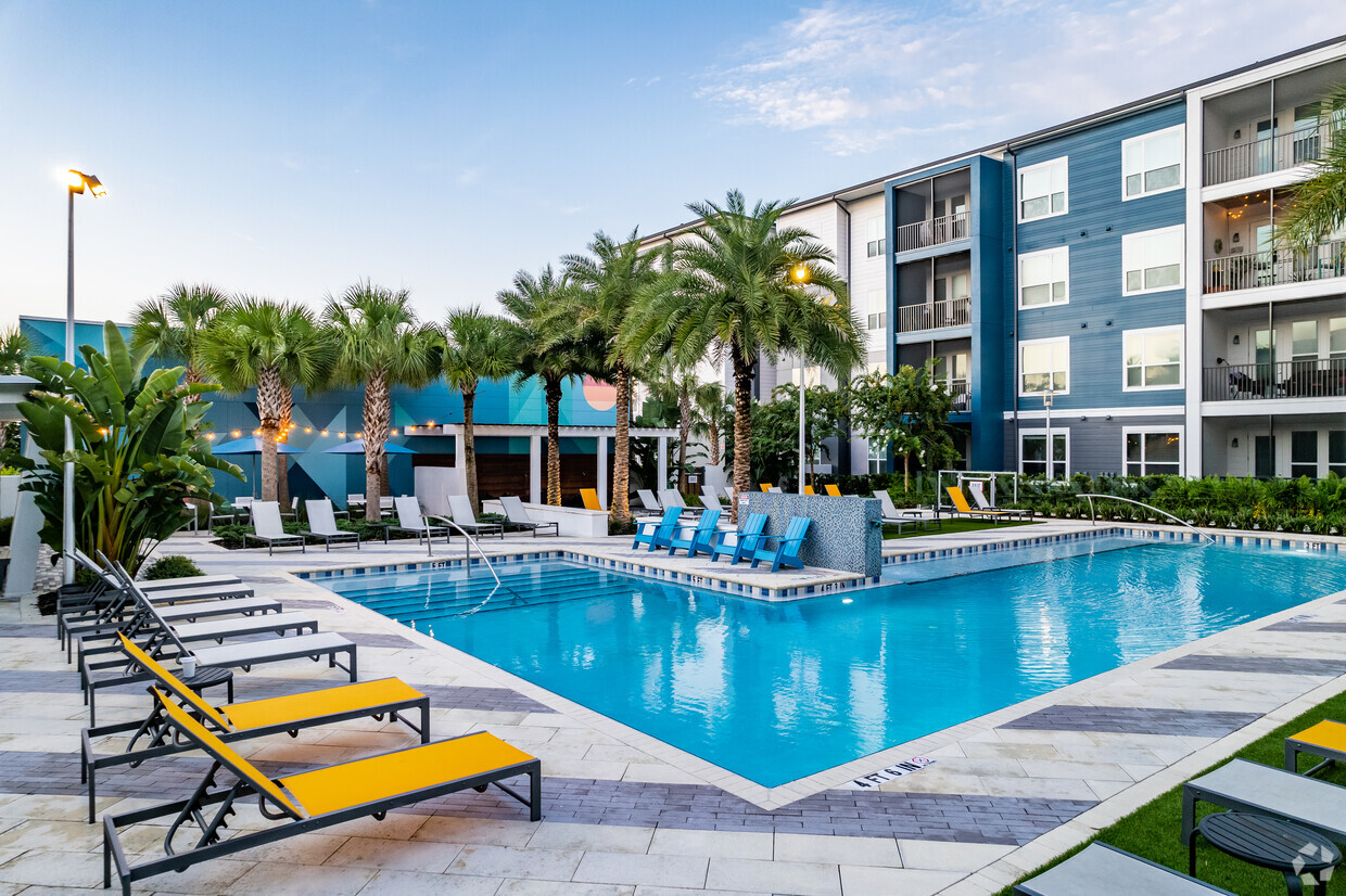 Apartments For Rent in Orlando, FL with Wheelchair Access - 2,395