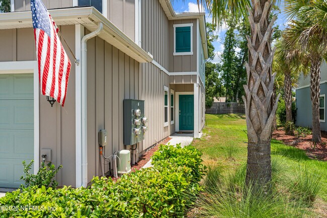 Foto del edificio - 237 Aralia Ln