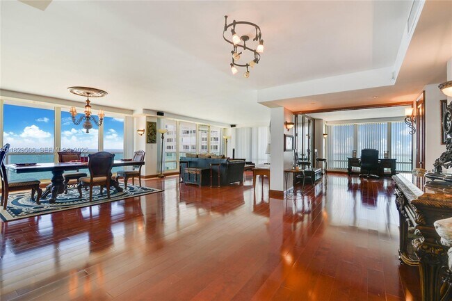 Foto del edificio - 2100 S Ocean Ln