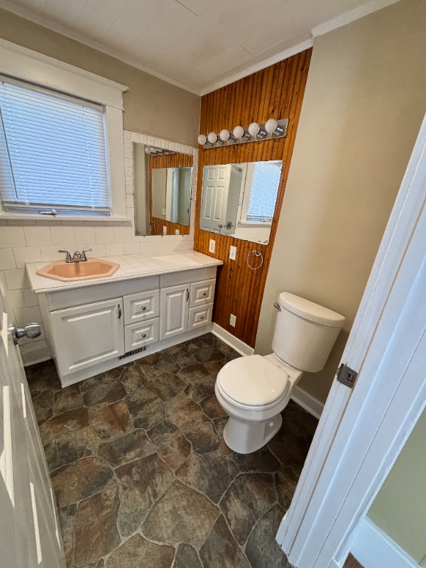 Foto del edificio - 645 Phillips St