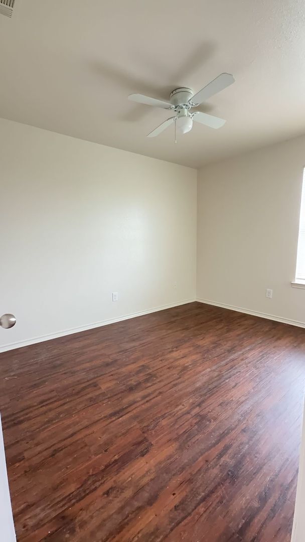 Foto del edificio - 6308 Temora Loop
