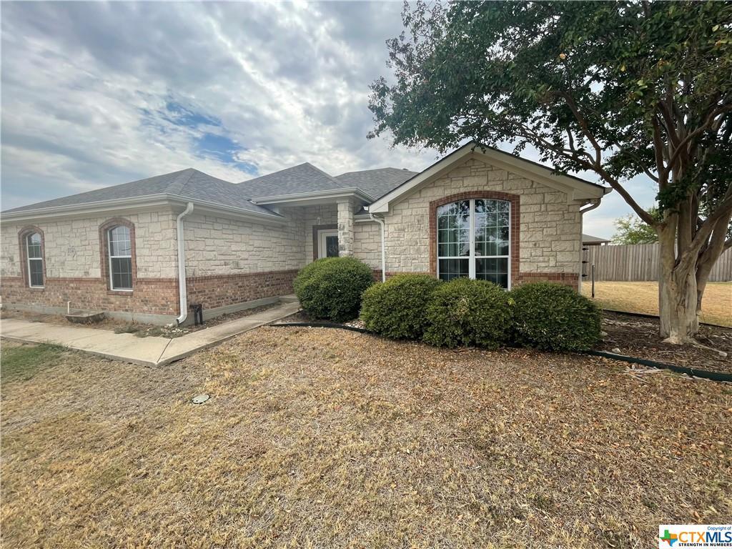 3249 W Amity Rd, Salado, TX 76571 House Rental in Salado, TX