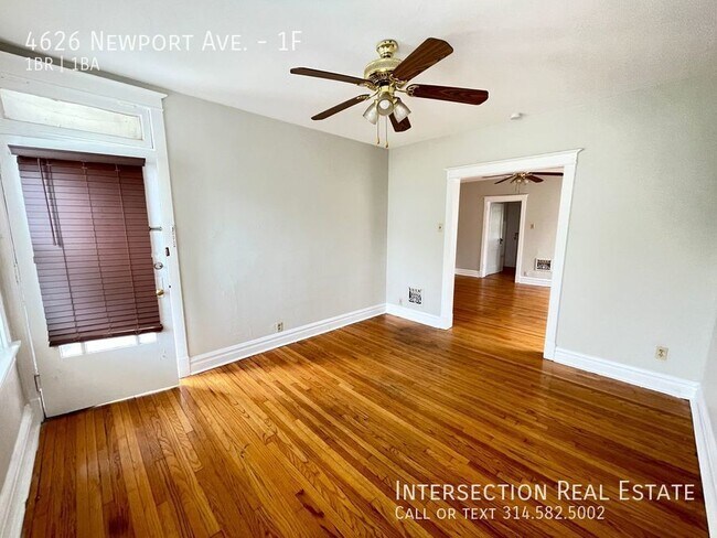 Foto del edificio - 4624-4626 Newport Ave